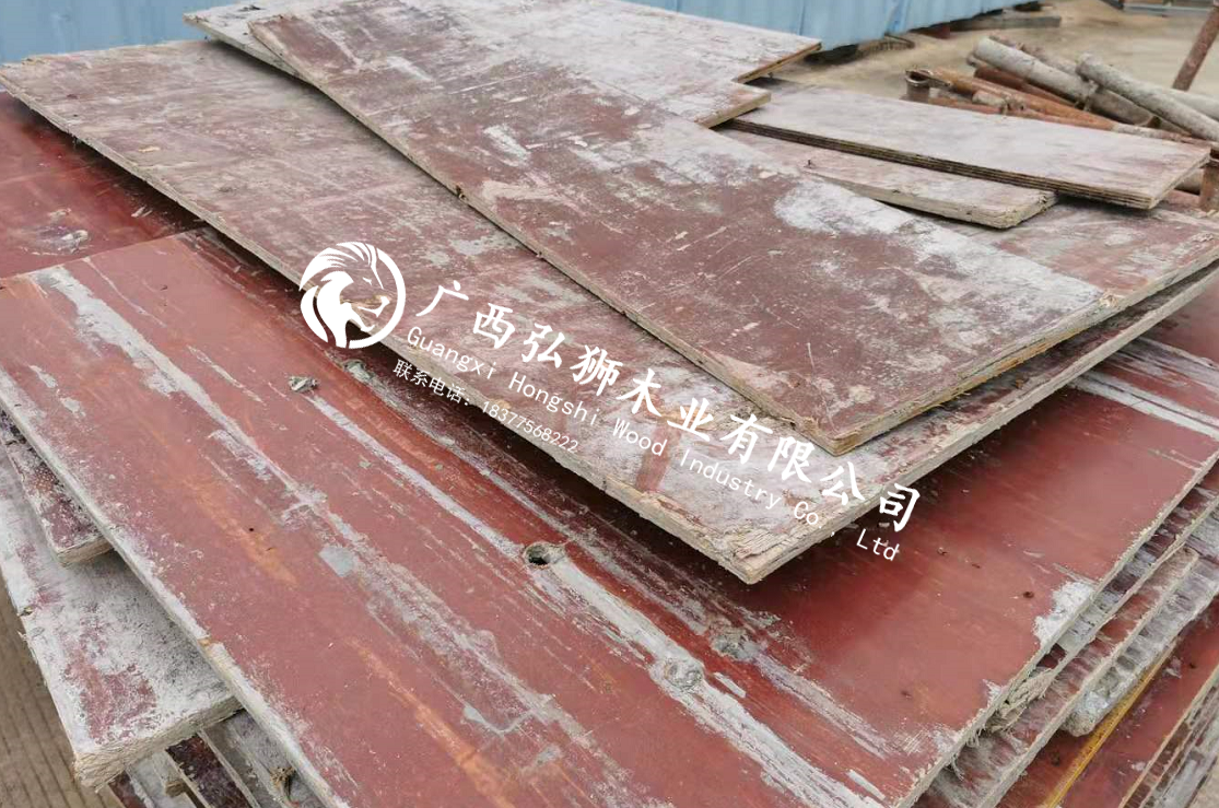 建筑模板質(zhì)量好才有未來(lái)插圖1 已經(jīng)使用了12次的建筑模板